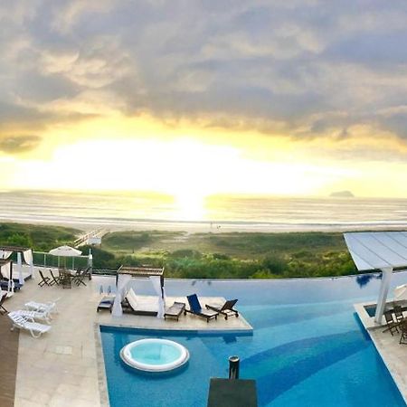Bali Beach Home Club Rogga Beira Mar - Balneario Picarras Ngoại thất bức ảnh